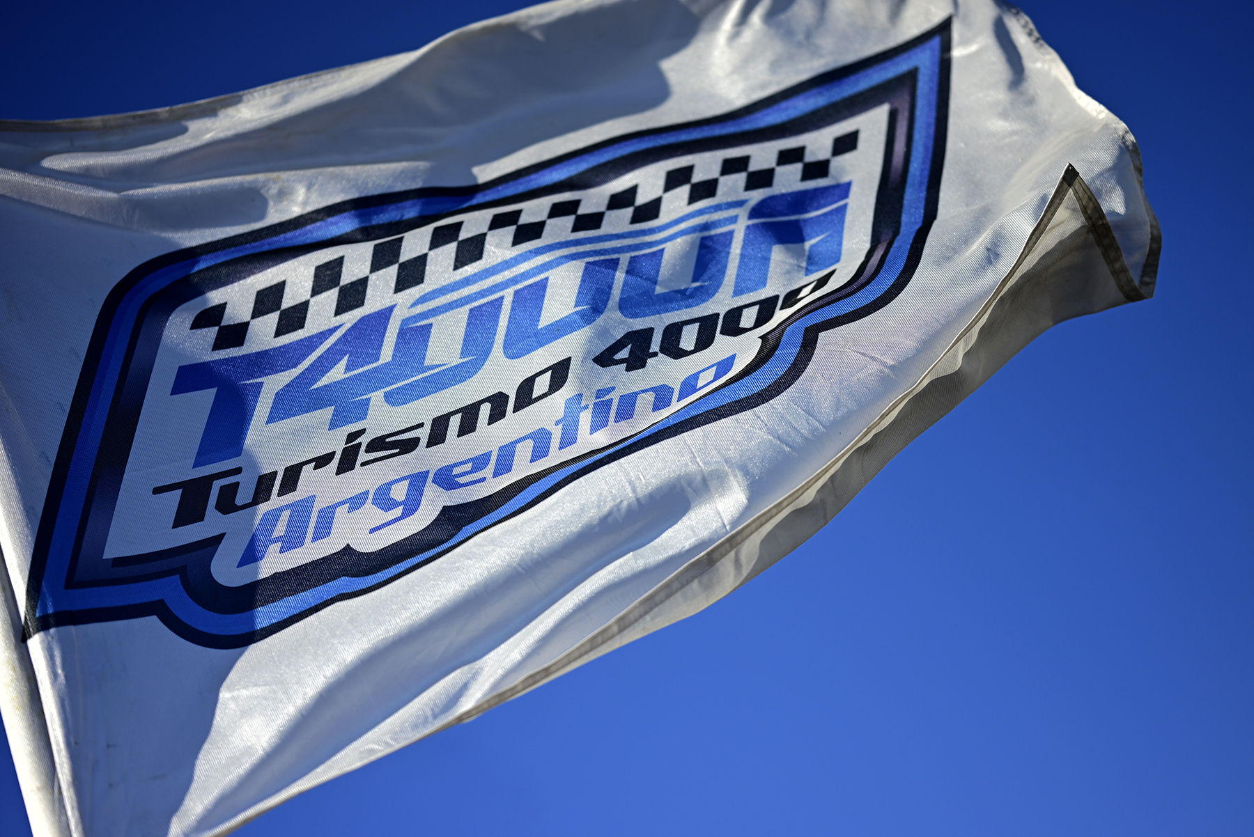 EL GP “INDUSTRIAS KOBACH HNOS.” ABRE LA TEMPORADA